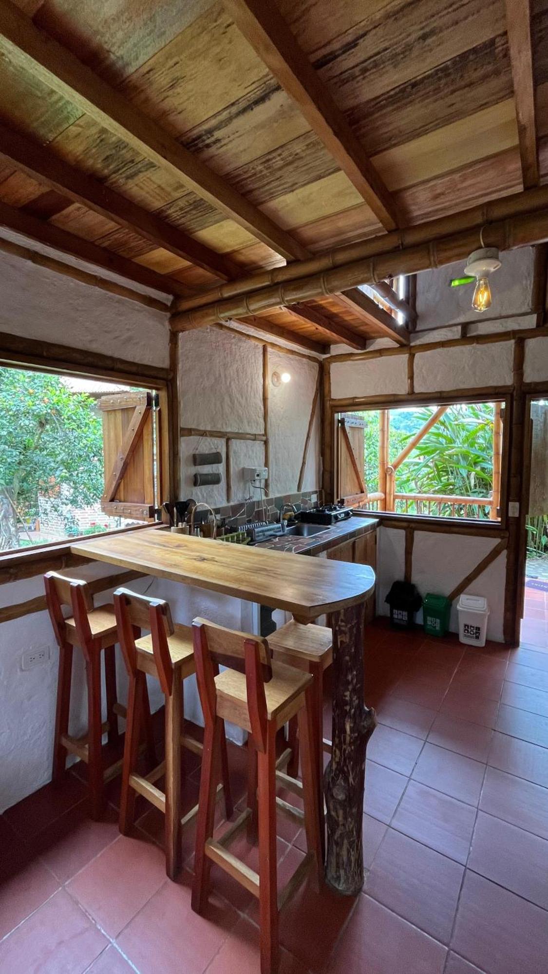 Casa Entera Cometa *